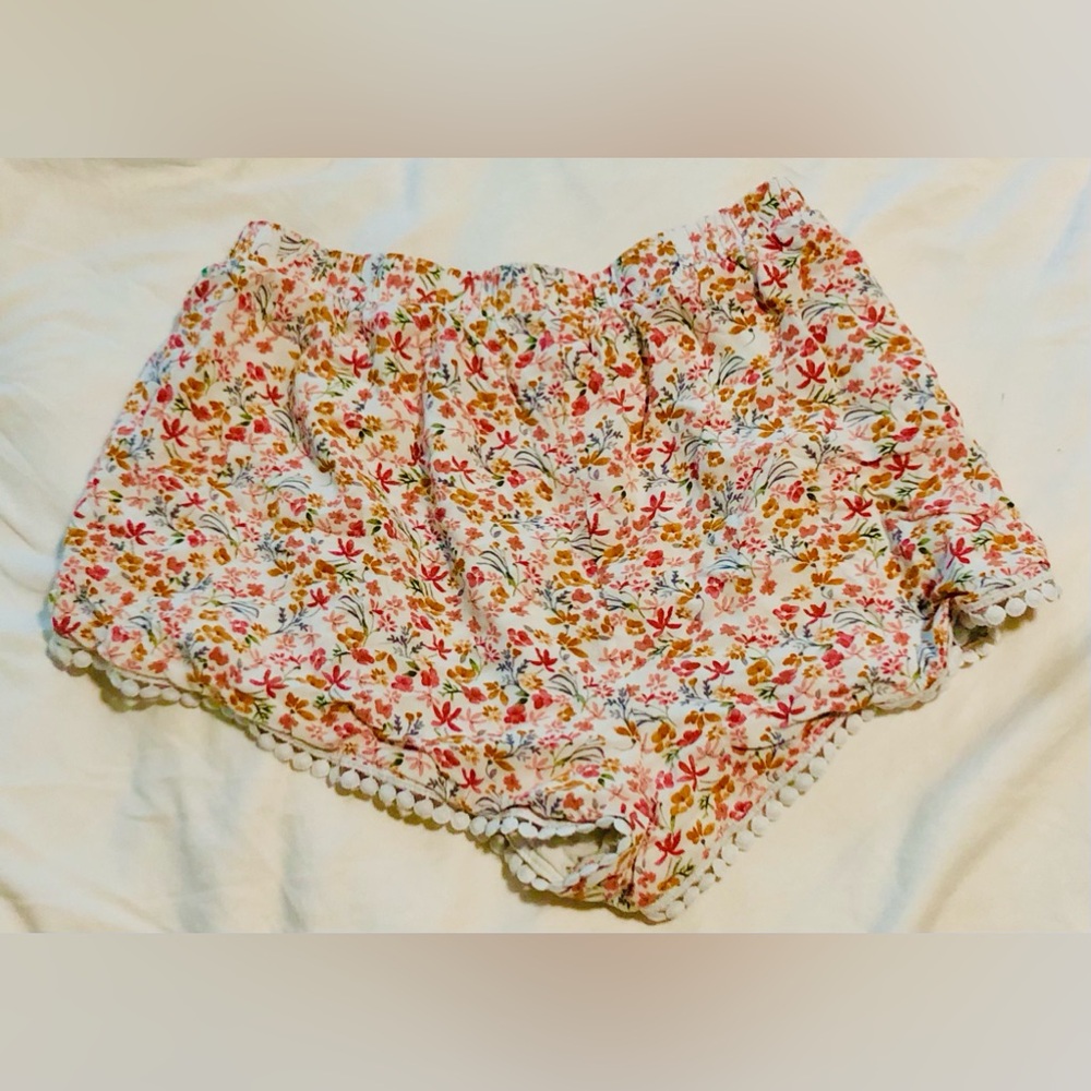 SADIE&SAGE•SIZE-M•LINEN•SHORTS       3 for $15 - Picture 4 of 8
